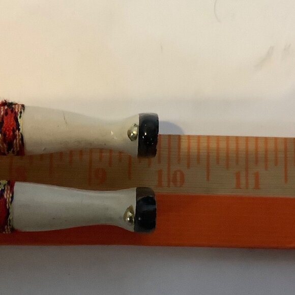 Vtg Scottish Bagpiper Doll Traditional Highland Dress White Fur Hat Plaid Kilt - Picture 8 of 8